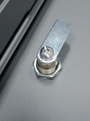 Люк сантехнический Элит усиленный 1 мм с замком Люк сантехнический Элит усиленный 1 мм с замком