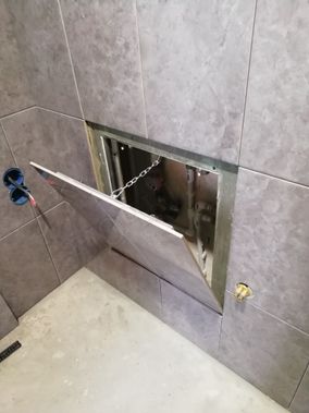 Люк АлюЛайт II 750*500, заполнение крышки - Армированный полистирол Люк АлюЛайт II 750*500, заполнение крышки - Армированный полистирол