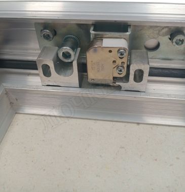 Люк под плитку Мега Алюм 2.0, 1 створка 300*1200 Люк под плитку Мега Алюм 2.0, 1 створка 300*1200