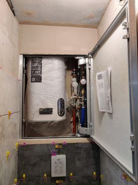 Нажимной Мега Алюм 2.0, 1 створка 300*1200 Нажимной Мега Алюм 2.0, 1 створка 300*1200