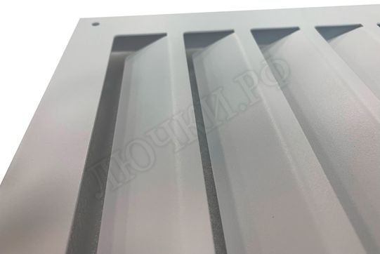 Жалюзийная решетка КДУ накладная 700*1200, крепеж через наличник Жалюзийная решетка КДУ накладная 700*1200, крепеж через наличник