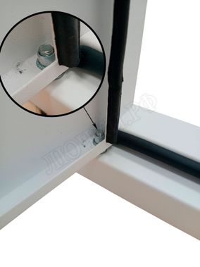 Люк сантехнический Элит усиленный 1 мм нажимной 300*500, RAL 9003 муар, 1 створка Люк сантехнический Элит усиленный 1 мм нажимной 300*500, RAL 9003 муар, 1 створка