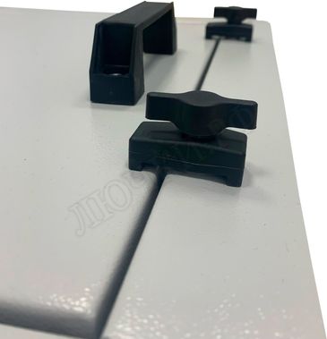 Люк сантехнический Гермо 300*200, RAL 9003 муар Люк сантехнический Гермо 300*200, RAL 9003 муар